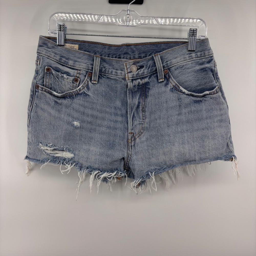 Levis 501 Denim Shorts Women's Size 29 Blue Distressed‎ Frayed Hem Casual